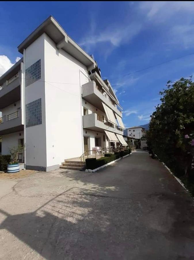 奥里库姆Apartmet Dritan Belulaj公寓 外观 照片