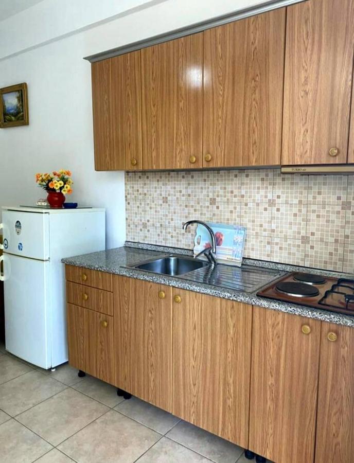 奥里库姆Apartmet Dritan Belulaj公寓 外观 照片